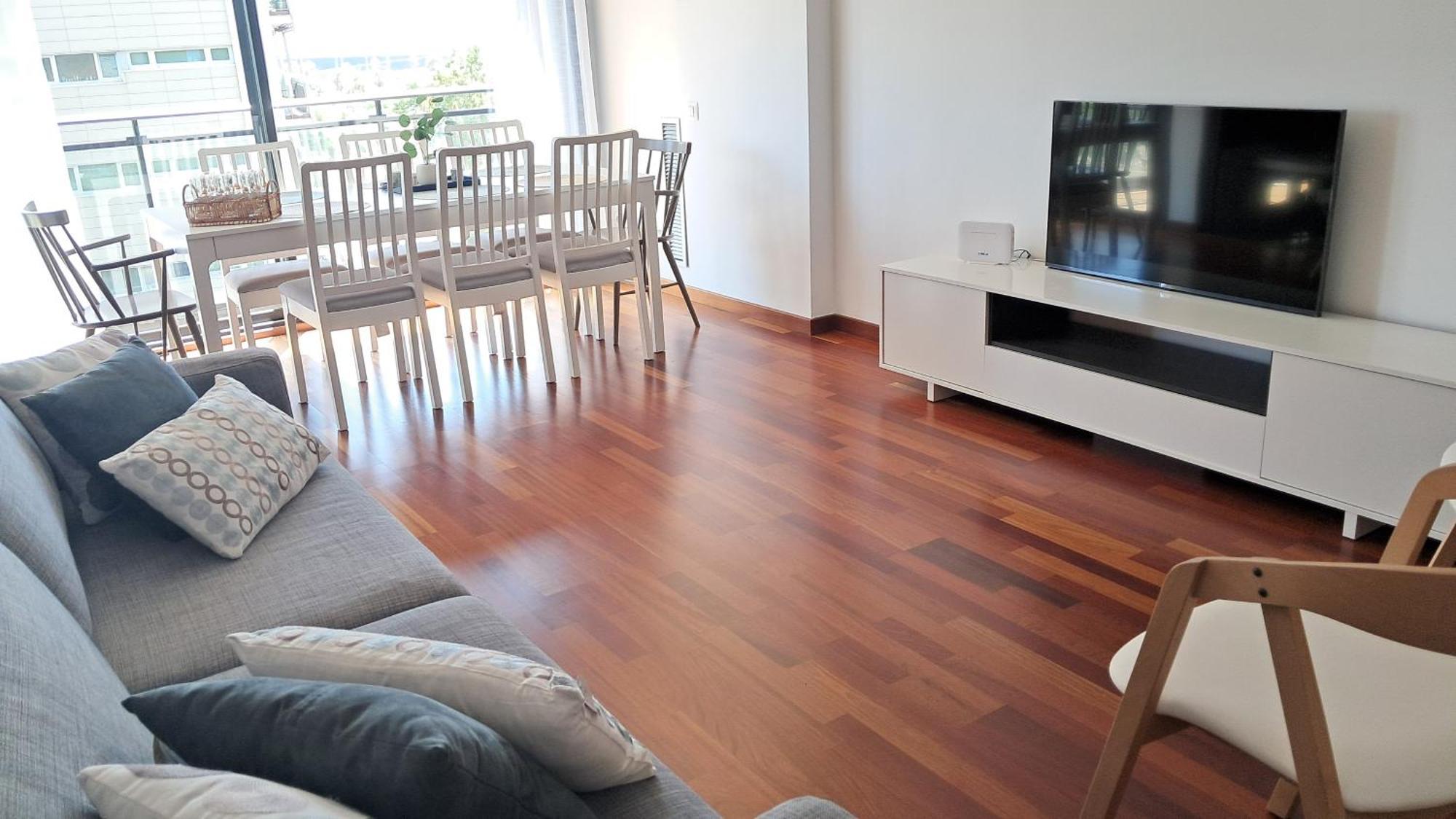Modern Apartment, With Parking, Close To The Beach!! Sant Adrià de Besòs Extérieur photo