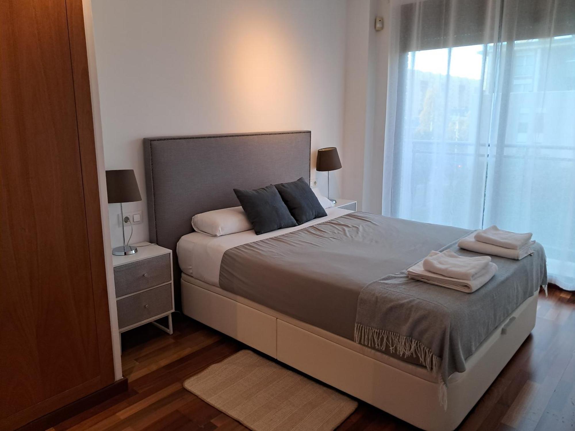 Modern Apartment, With Parking, Close To The Beach!! Sant Adrià de Besòs Extérieur photo